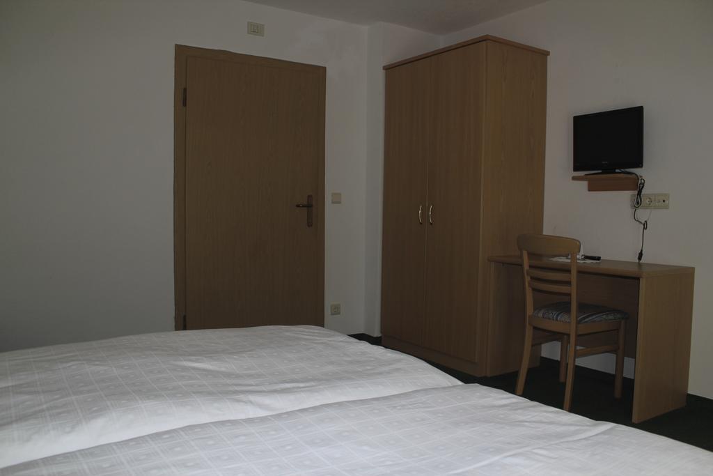 Gasthof Bundschen Sarentino Habitación foto